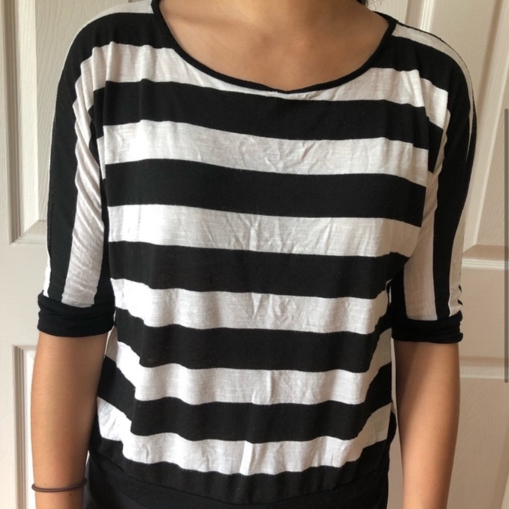 Monteau Black White Striped Soft Dolman Short Sleeve Top Tee Relaxed Y2K Small - Picture 3 of 5